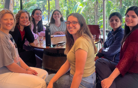 students smiling at fast friends pub lunch